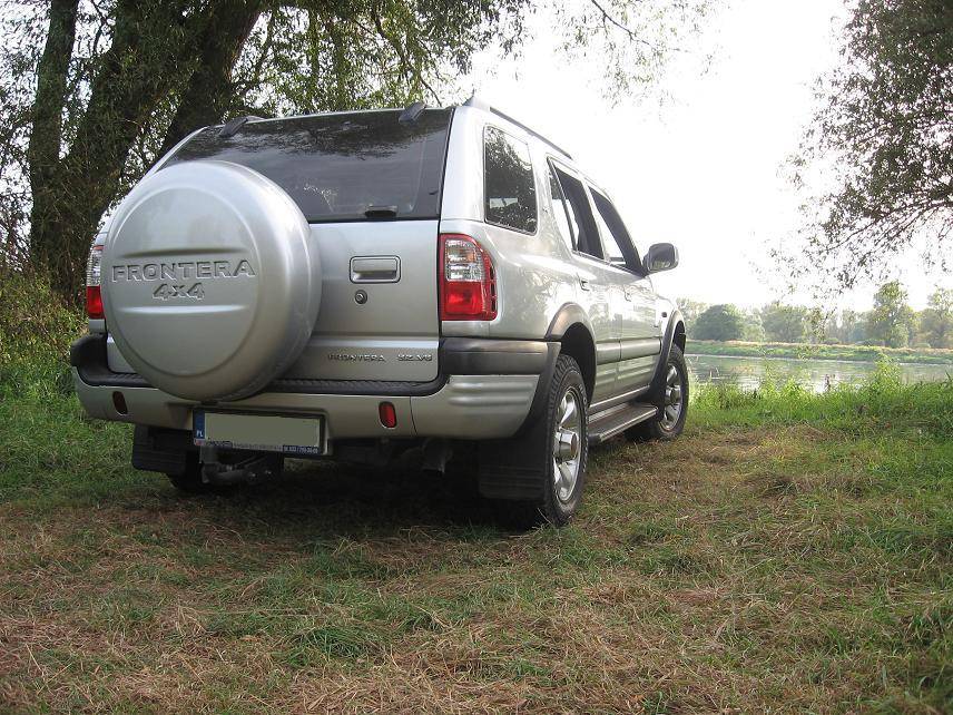 Lampy z ISUZU RODEO