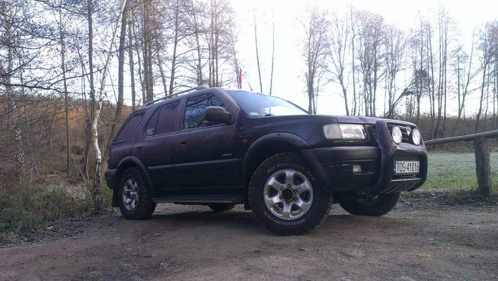 Frontera 3.2 V6 tupek